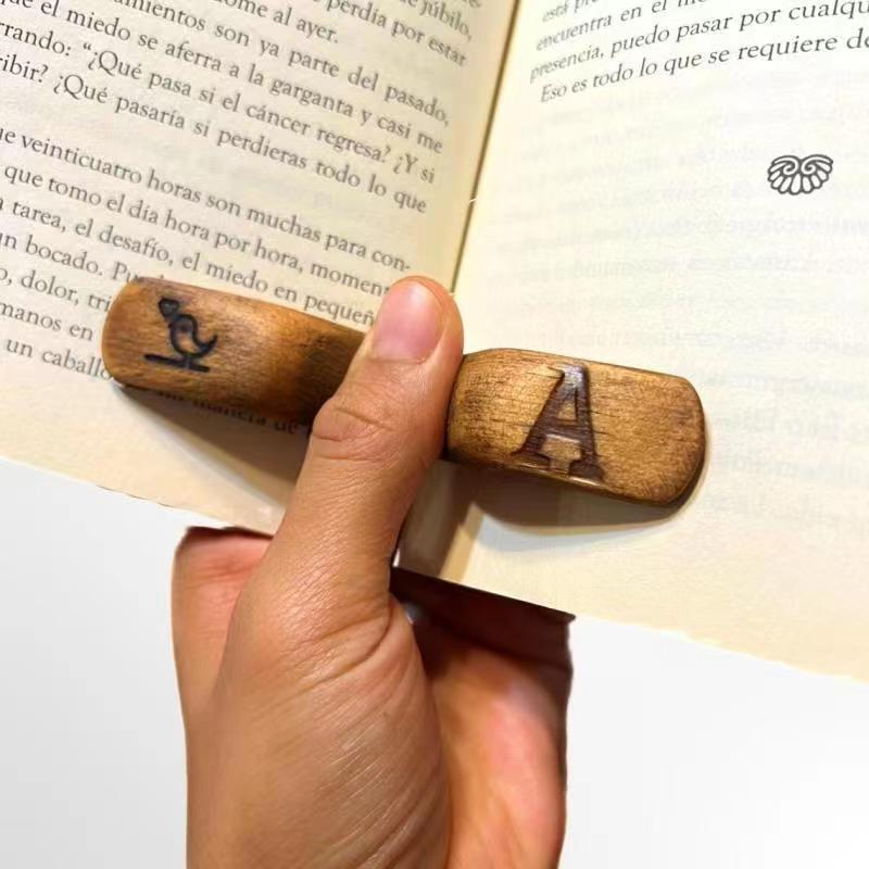 Wooden Thumb Bookmark One Hand Reading Thumb Book Support Page Holder Reading Aids Tool